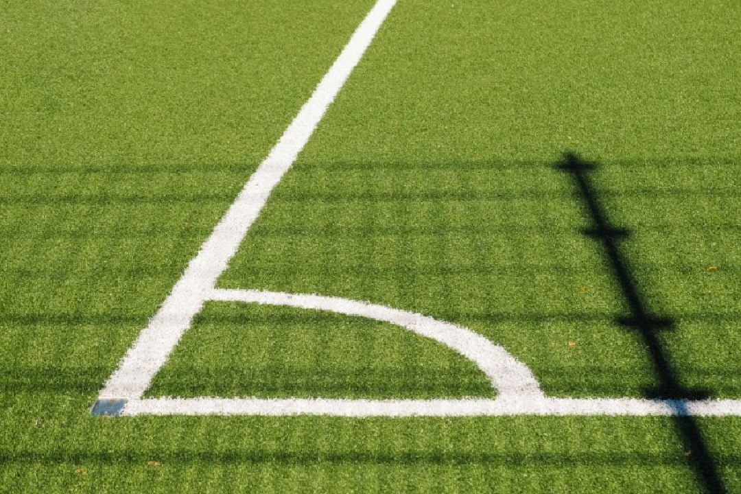 images/soccer_field_corner.jpg